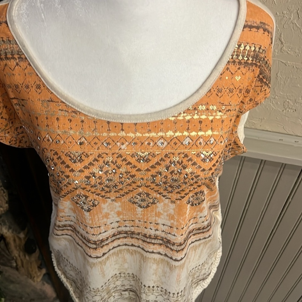 Miss Me Orange and Cream Relaxed Blouse - Picture 2 of 6